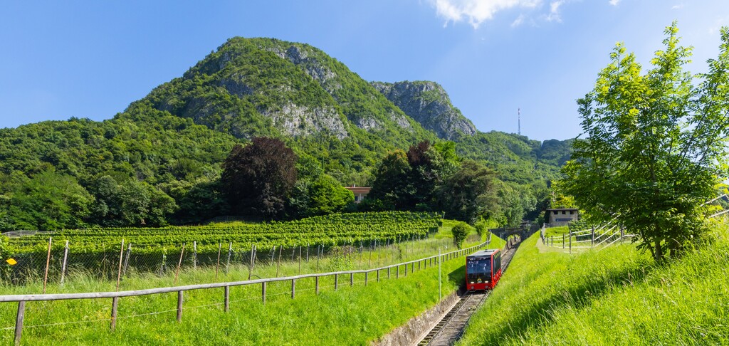 Funicolare Monte San Salvatore